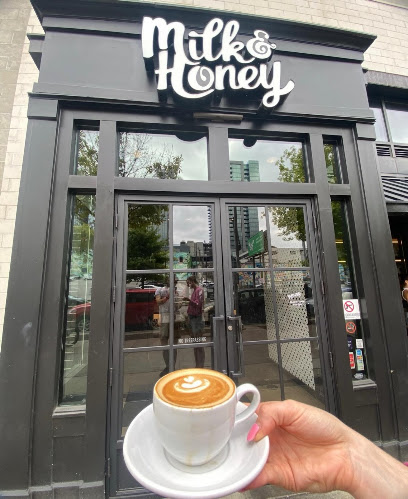 Milk & Honey Gulch, Nashville