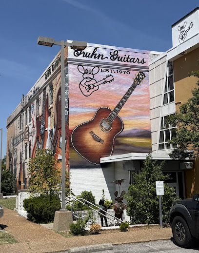Gruhn Guitars Inc, Nashville