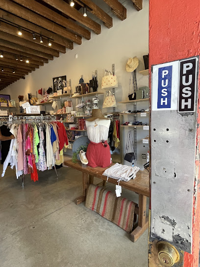United Apparel Liquidators, Nashville