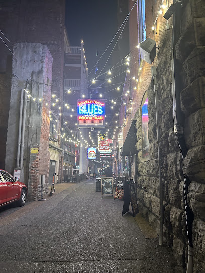 Nashville Tours - Ghost Tours, Speakeasy Tours, and Bus Tours